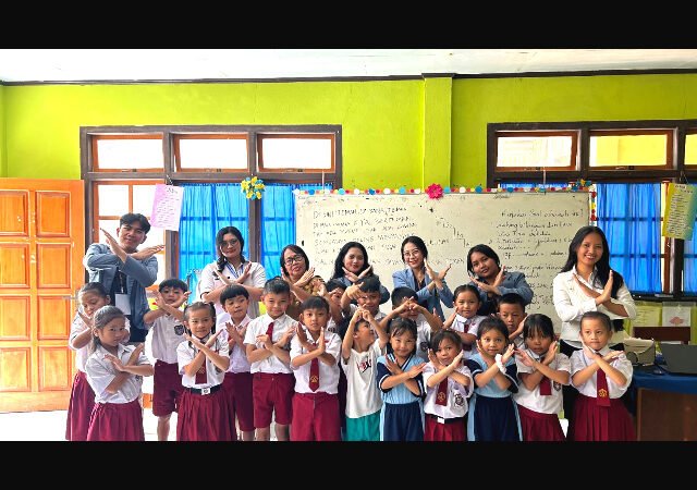 Mahasiswa KKT 149 UNSRAT Gelar Edukasi Anti-Bullying di Empat Sekolah Kota Tomohon